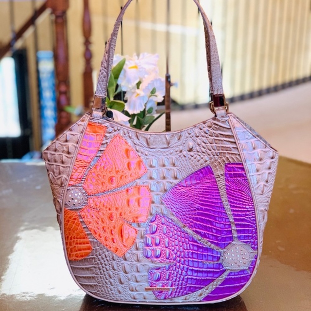 Women’s Brahmin Mariana tote bag shortbread